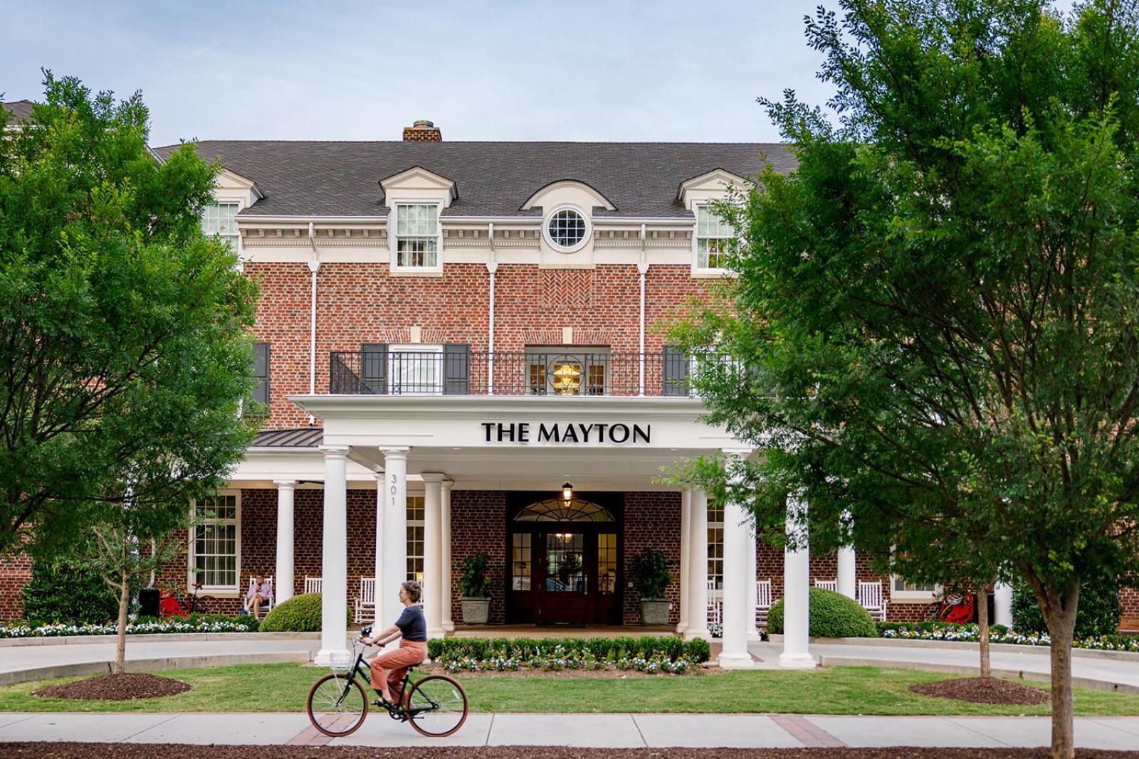 The Mayton Hotel Cary Bagian luar foto