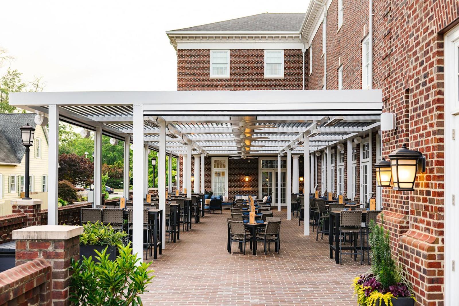 The Mayton Hotel Cary Bagian luar foto